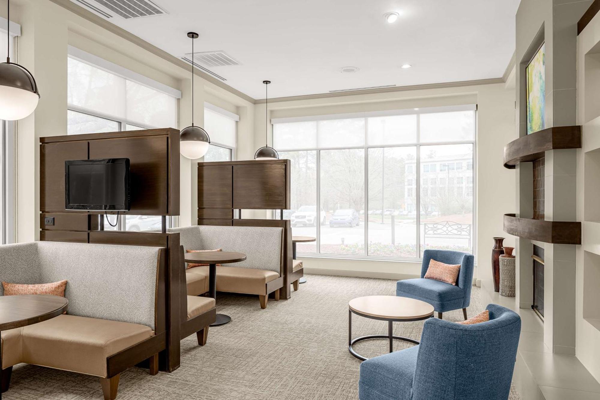 מוריסוויל Hilton Garden Inn Raleigh Durham Airport מראה חיצוני תמונה