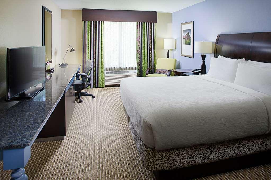 מוריסוויל Hilton Garden Inn Raleigh Durham Airport חדר תמונה